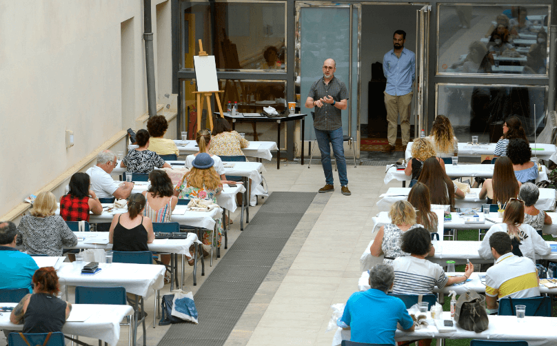 Nono García imparte un taller de acuarela en la Fundación Cajamurcia