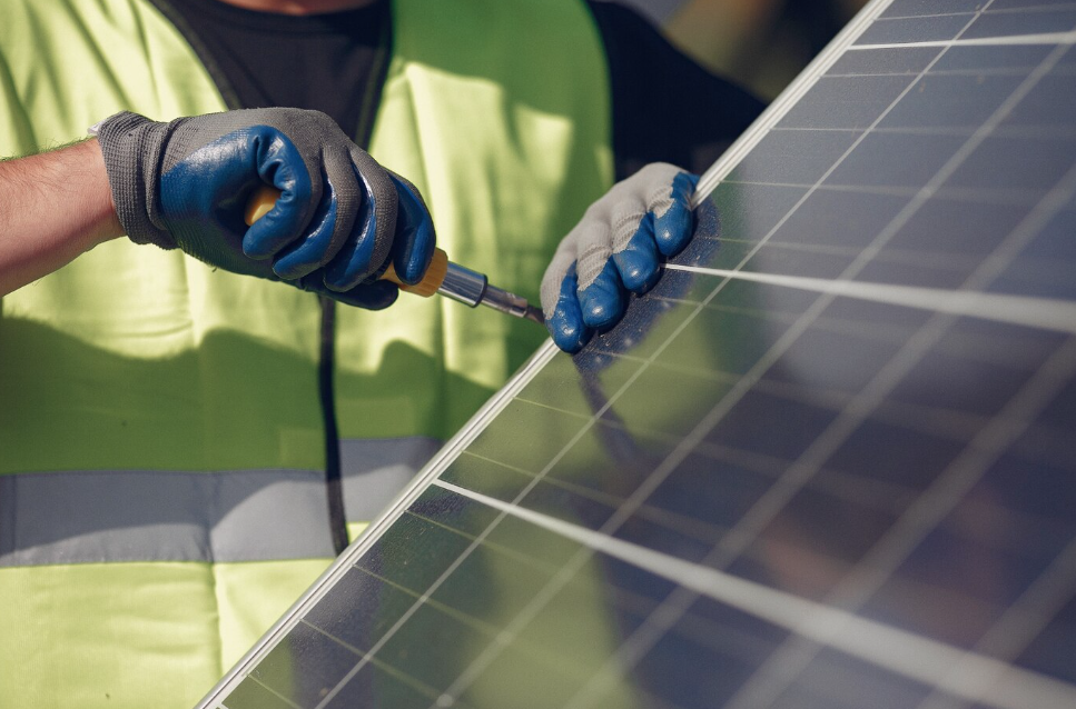La energía solar fotovoltaica gana peso en España, gracias a los beneficios económicos para su instalación