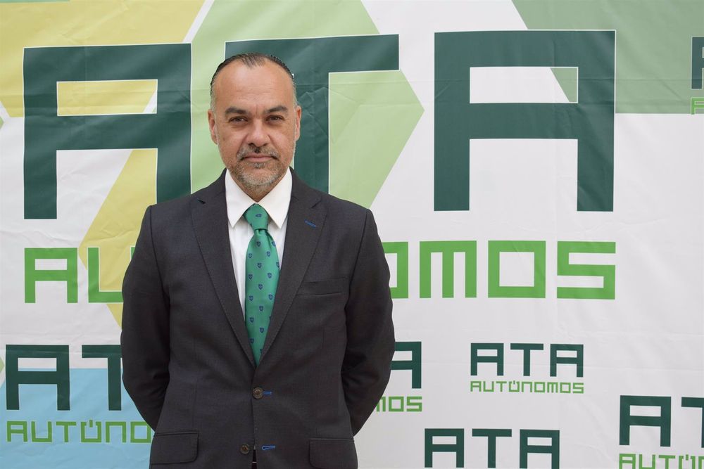 Francisco Casado coge el testigo de la presidencia de la Asociación de Trabajadores Autónomos de la Región de Murcia