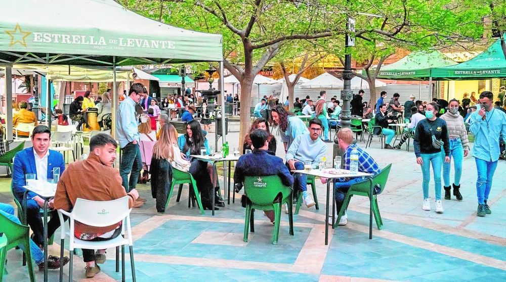 Marzo es el primer mes sin pérdidas desde el inicio de la pandemia para el sector hostelero en Lorca