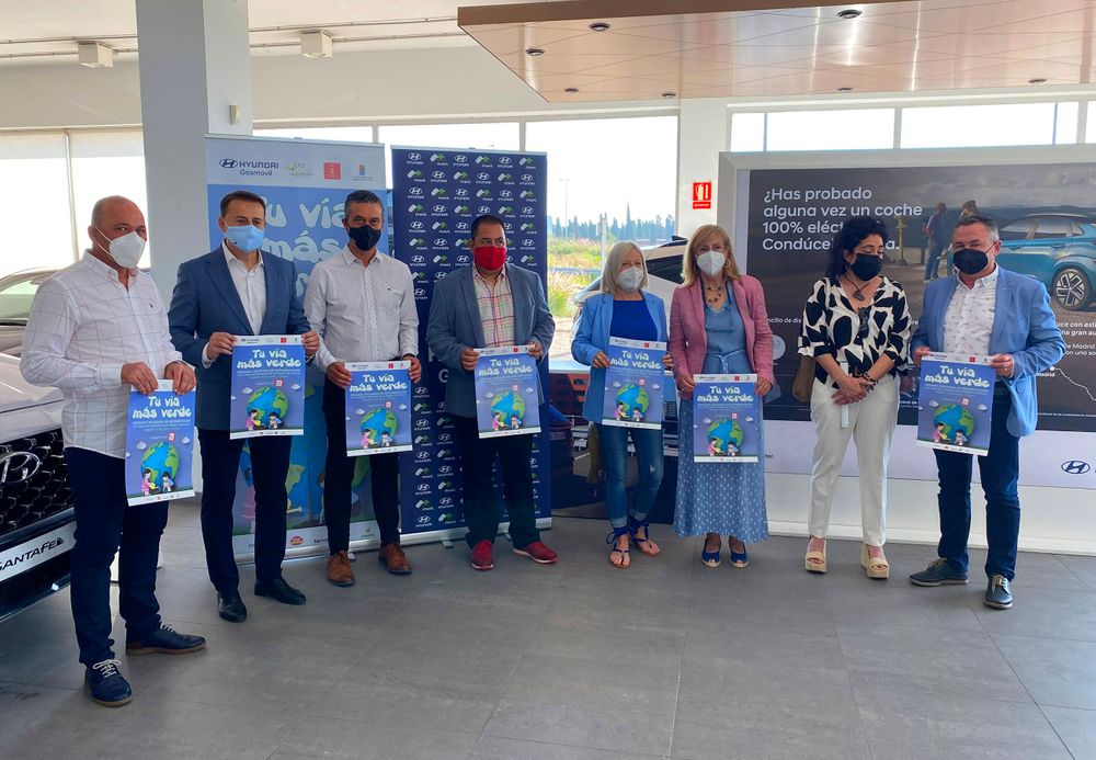 Los empleados de Hyundai Gasmovil y los usuarios de Astrapace reforestarán la Vía Verde del Noroeste