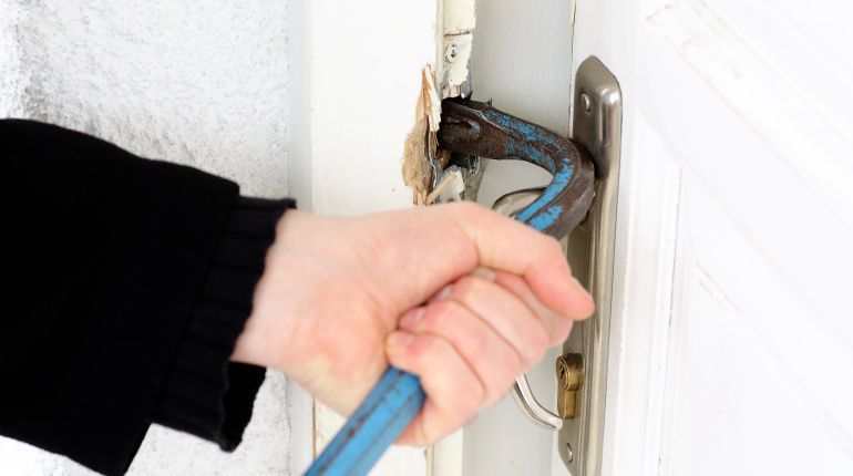 "Zero Okupas" desaloja la vivienda en 24/48 h por solo 1 € al día con su garantía anti okupas