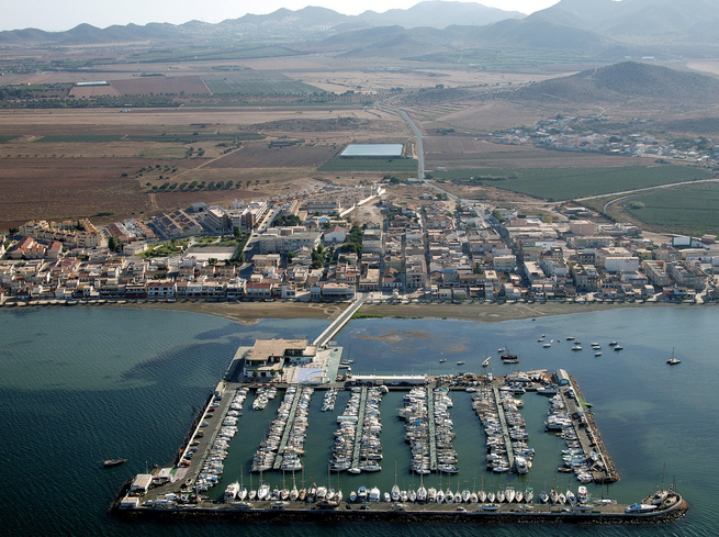 Fomento publica el estudio de viabilidad del puerto de Los Nietos que incluye un plan de mejora de la integración ambiental