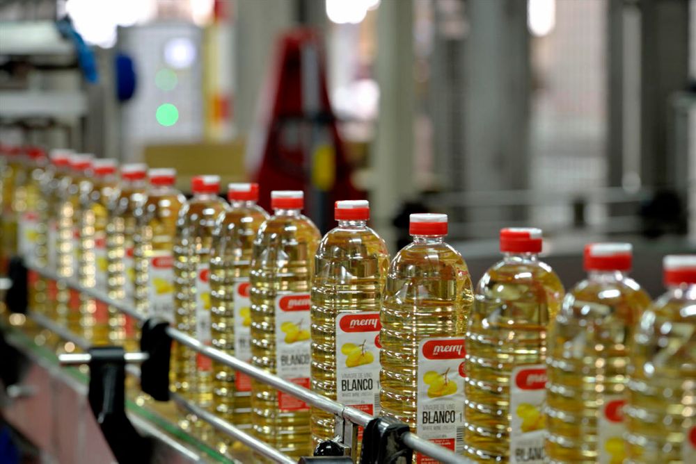 Vinagres J.R. Sabater y Corpfin Capital se unen como socios estratégicos