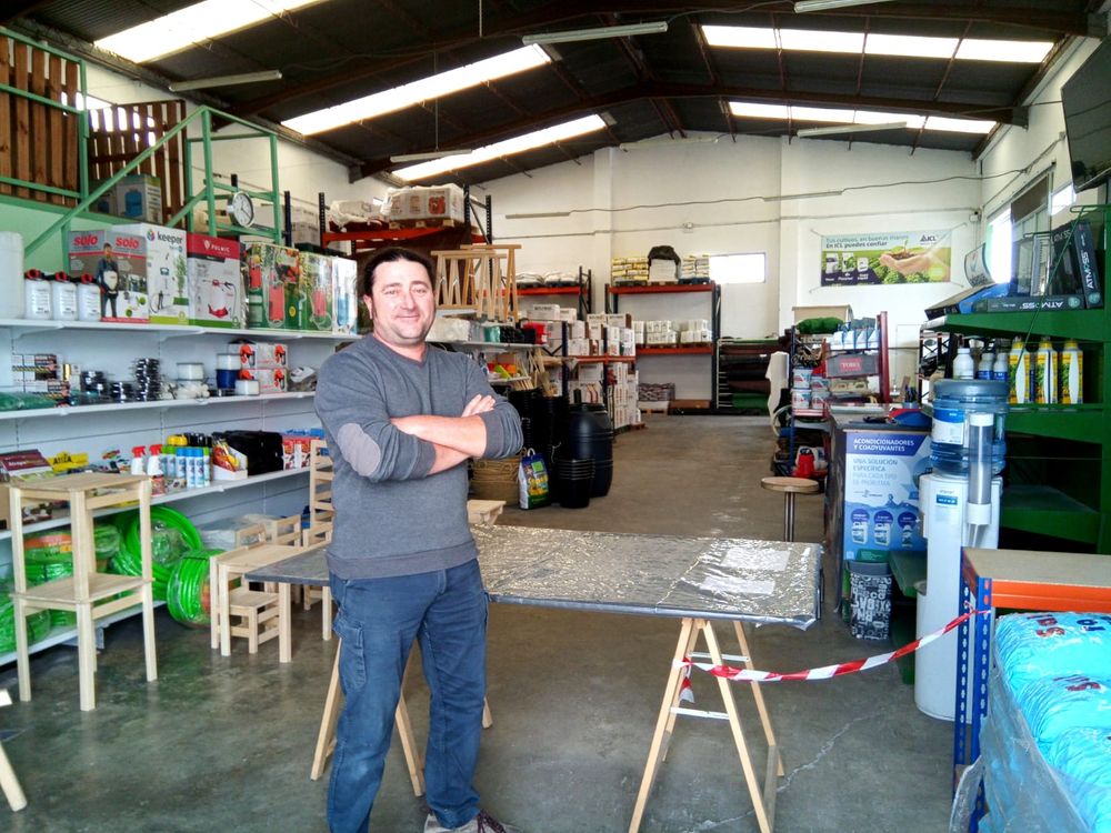 La molinense Mondéjar Agroquímicos, continúa "al pie del cañón" para abastecer de alimentos a la población en tiempos de pandemia