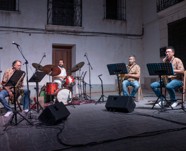 Cultura convoca ayudas por importe de 100.000 euros para apoyar a los profesionales de la música y de las artes escénicas en sus giras