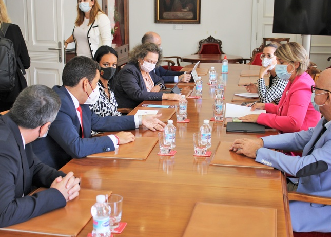 La Comunidad compromete los dos primeros millones de euros para el desarrollo de la ZAL de Cartagena