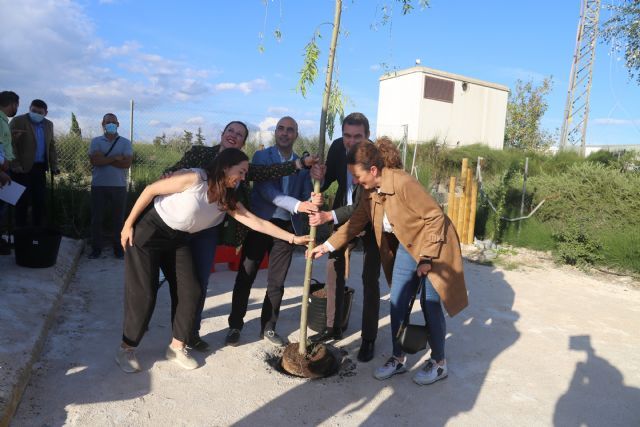 Auxiliar Conservera creará un huerto urbano de 6.000 metros cuadrados en sus inmediaciones