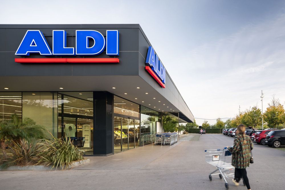 Aldi investiga a sus proveedores de Cartagena por su implicación en la situación del Mar Menor