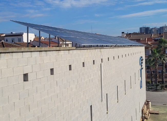 El CTNC instala 230 placas fotovoltaicas, en su sede, para autoabastecerse de energía