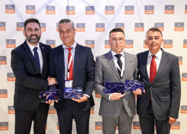 Terratrucks, galardonado como mejor concesionario a nivel nacional por Ford Trucks España
