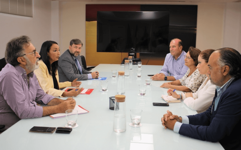 La Comunidad recaba propuestas de los sectores del comercio y la hostelería para el futuro Plan de Contingencia nacional