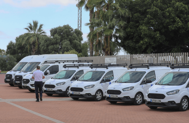 SEUR confía en la sostenibilidad de los vehículos eléctricos de Ford Arcomovil