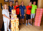 Los usuarios de la escuela de verano de Astrapace tendrán un verano más dulce de la mano de Pastelería Gimar