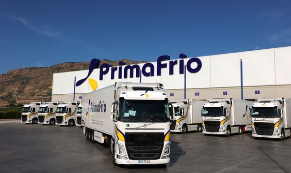 Primafrio recibe la acreditación de Flota Ecológica por AEGFA e IDAE.