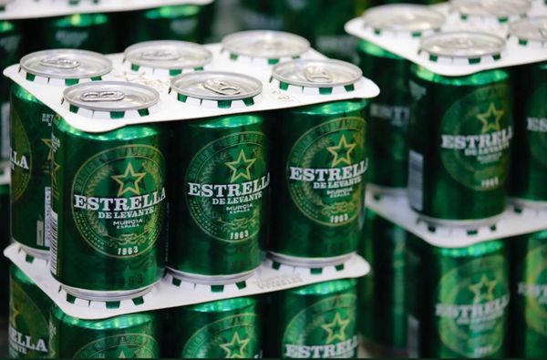 Estrella de Levante da un paso más en la reducción del plástico