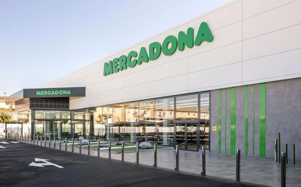Mercadona inaugura un nuevo supermercado eficiente en Caravaca De la Cruz