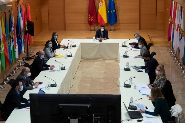 López Miras comunica las nuevas medidas aprobadas en el Comité Covid regional