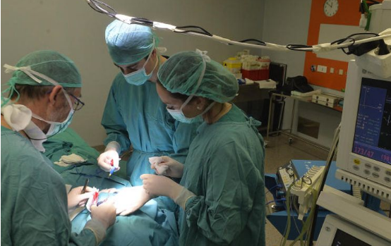 ADE, Enfermería y Medicina, las titulaciones más demandadas, según Spring Professional