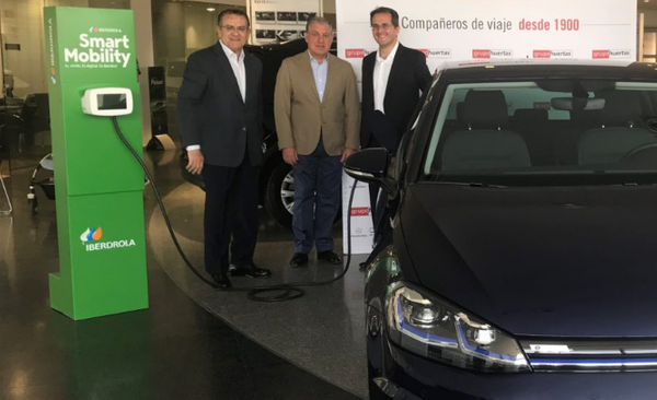 El Grupo Huertas e Iberdrola apuestan por la movilidad eléctrica