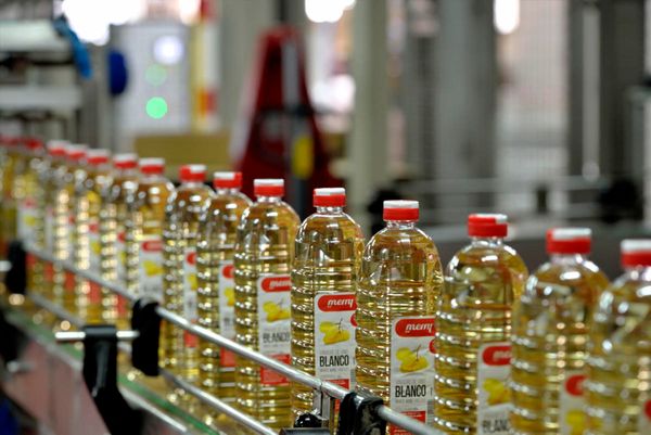 Vinagres J.R. Sabater y Corpfin Capital se unen como socios estratégicos