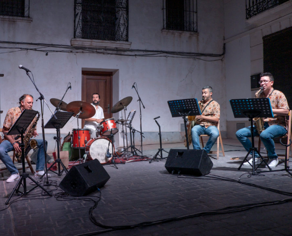 Cultura convoca ayudas por importe de 100.000 euros para apoyar a los profesionales de la música y de las artes escénicas en sus giras