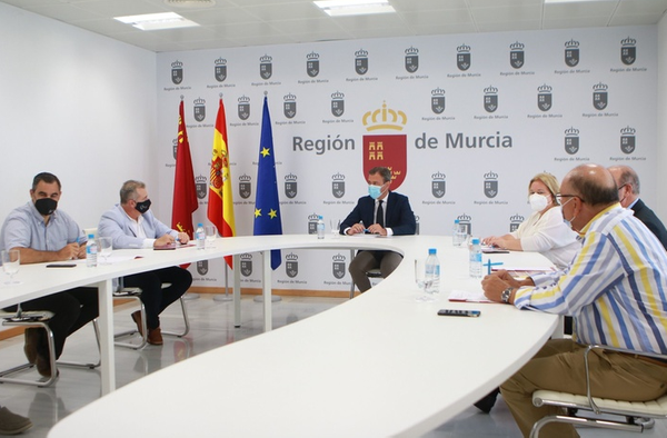 La Región recupera este año el 92,5 por ciento del empleo destruido en la hostelería durante la pandemia