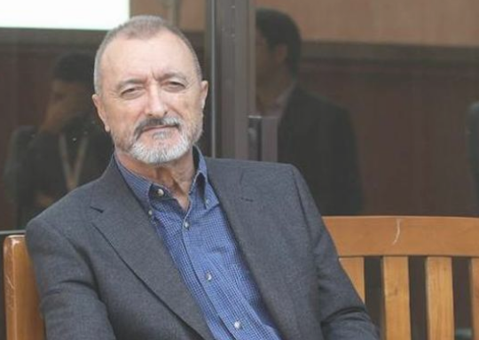 Pérez-Reverte y Trapiello participan en el ciclo ‘Literatura y memoria’