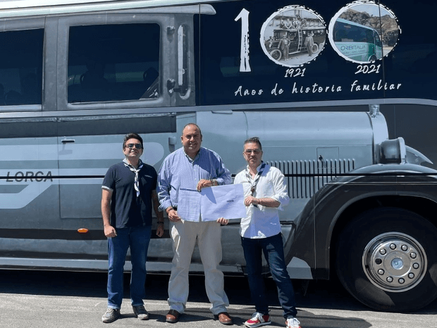 El grupo scout Ciudad dle Sol-108 de Lorca concende el ‘Saludo Scout 2021’ al grupo Orbitalia por sus políticas en el transporte y el turismo de reducción de la huella ecológica