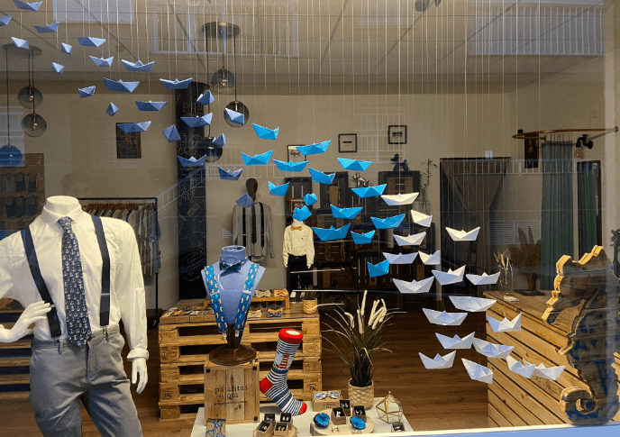 Pajaritas con Jota se alza con I Concurso de Escaparates Marineros de Los Alcázares 'Alma de Mar'